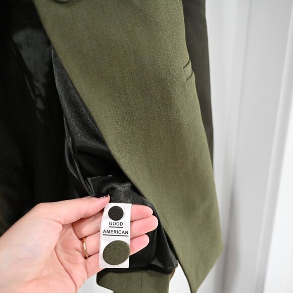 Good American Size 2XL Color Block Side Slit Two Tone Blazer in Olive Green - Picture 9 of 15